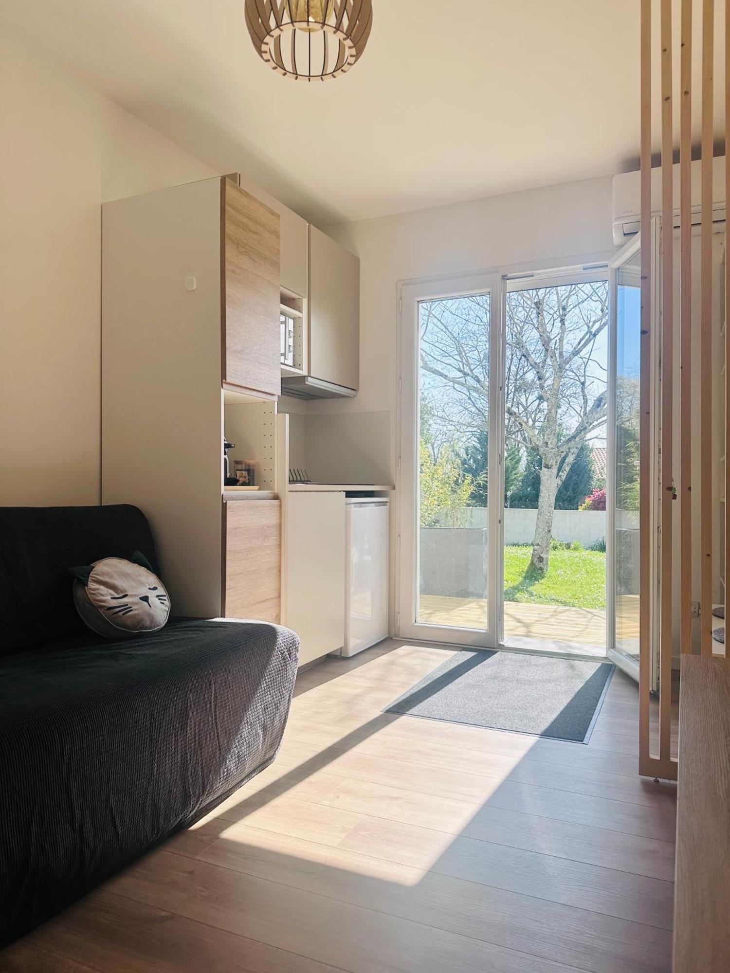2 Pieces - Cosy - Parking Securise Apartment